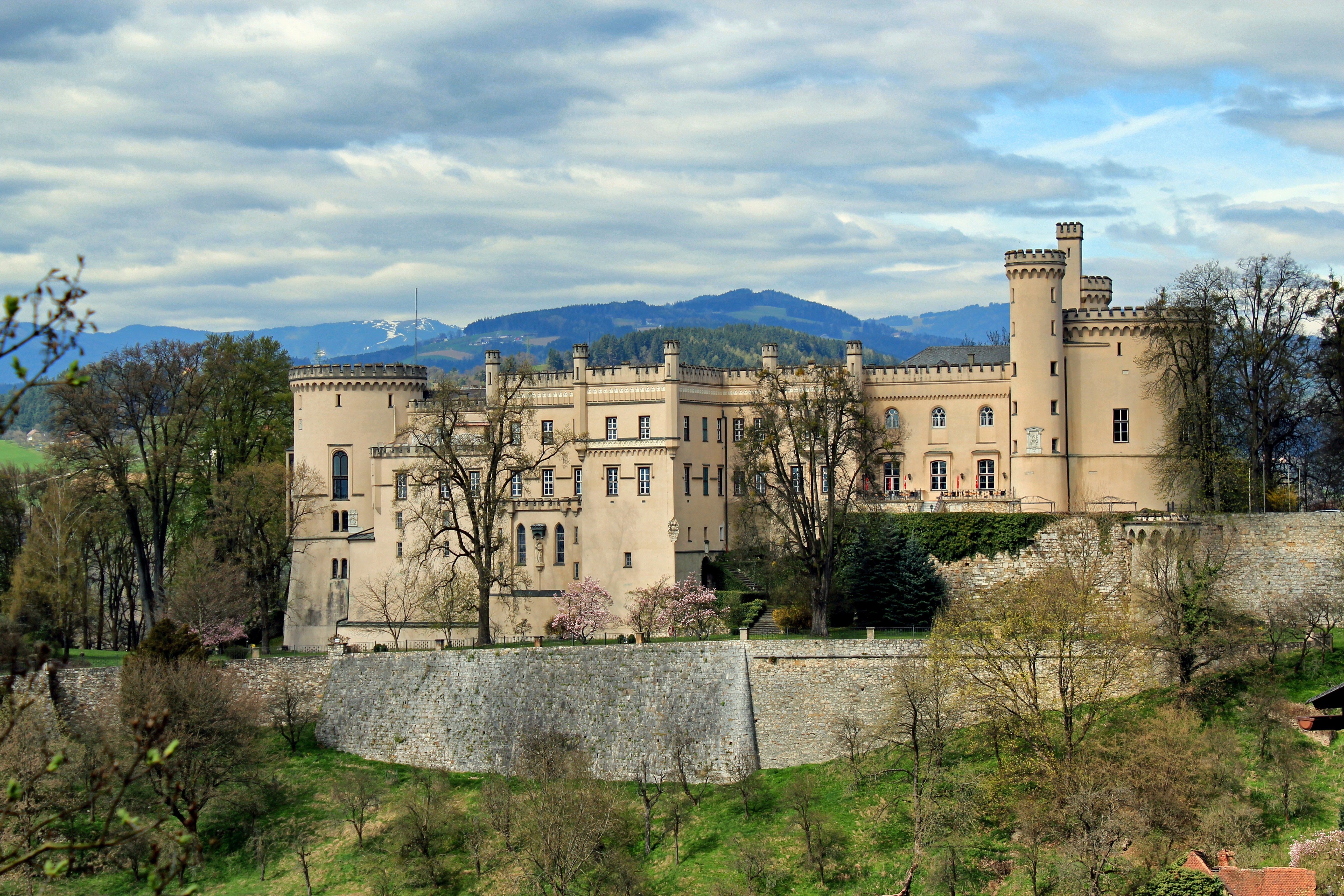 Schloss Wolfsberg