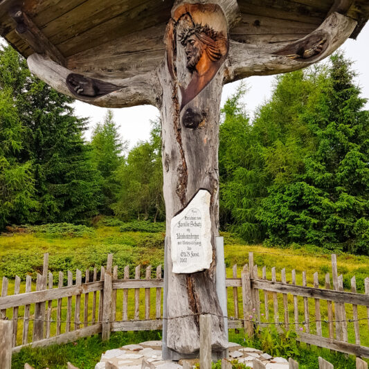Historisches Wetterkreuz in Forst auf der Saualpe in Kärnten