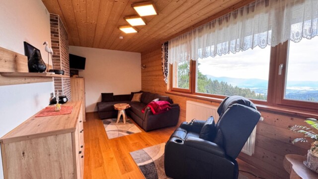 Almhaus Christine - Wohnzimmer mit Couch